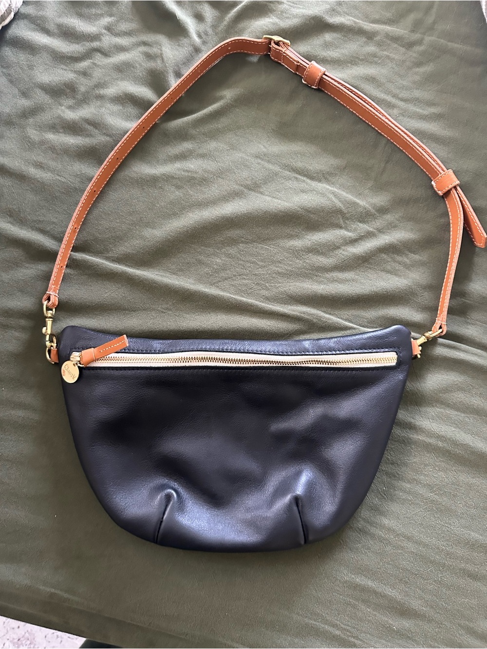 Clare V. Grande Fanny Black